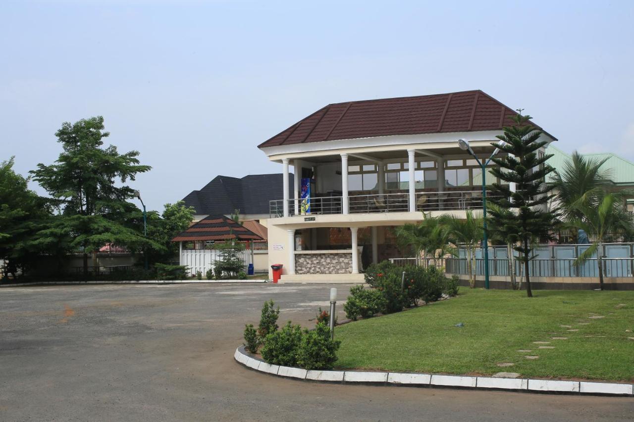 Oxygen Holiday Resort Owerri Kültér fotó